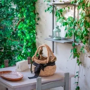 Agrib&b Il Pomo D'oro Bed & Breakfast Assemini