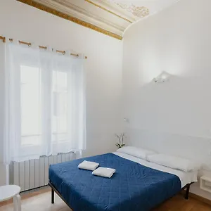  Alojamento de Acomodação e Pequeno-almoço Florence Rooms